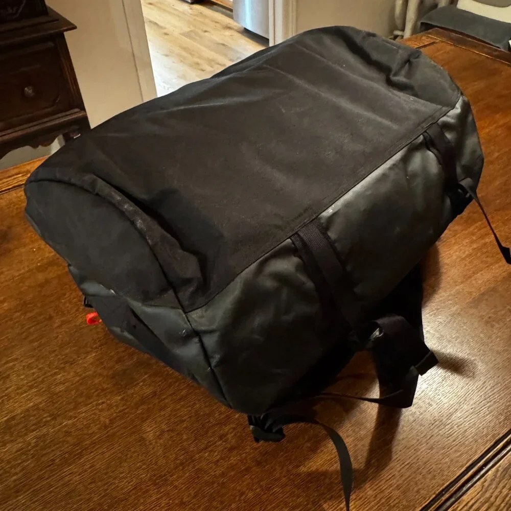 north face basecamp duffle size small